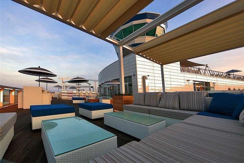 Hotel Yacht Club Marina Di Loano Exterior foto