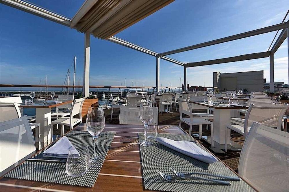 Hotel Yacht Club Marina Di Loano Exterior foto