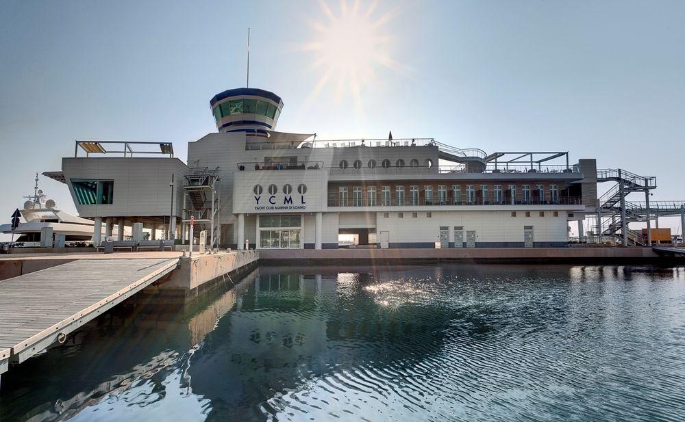 Hotel Yacht Club Marina Di Loano Exterior foto