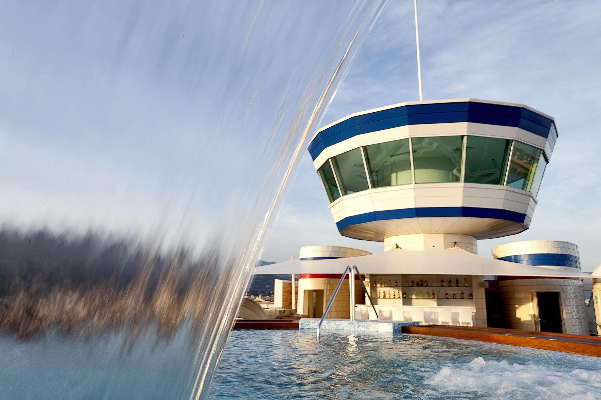 Hotel Yacht Club Marina Di Loano Exterior foto